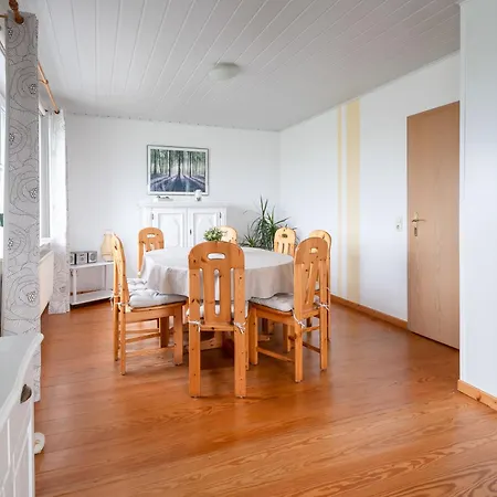 Norderhof Hansen - *